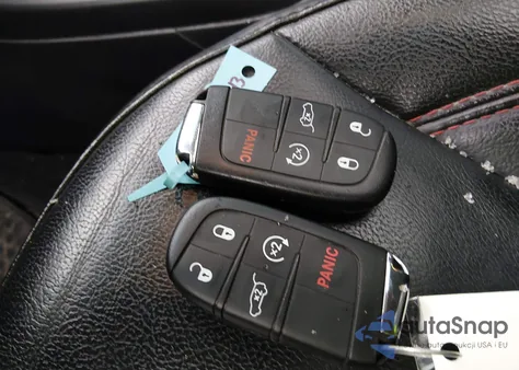 2019 Jeep Compass Trailhawk 4X4 from USA, damaged, VIN 3C4NJDDB1KT759770